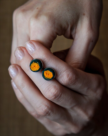 Małe kolczyki sztyfty żółto-zielone - Rustykalna biżuteria Polne Kwiaty, Z SZUFLAD UMYSŁU