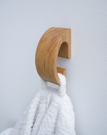 Naturalny minimalistyczny wieszak haczyk do łazienki, POZYTYWNIE W DREWNIE