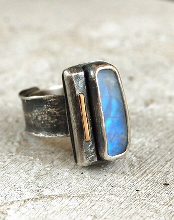 Pierścionek Kamień księżycowy, złoto, mzstudio