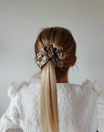 Gumka jedwabna, scrunchie, frotka cappuccino MAXI, Capillum