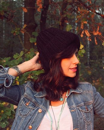 Czapka beanie z wełną czerń, Mademoiselle Patrini