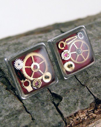 Mechaniczne kolczyki 323, Zegarynki