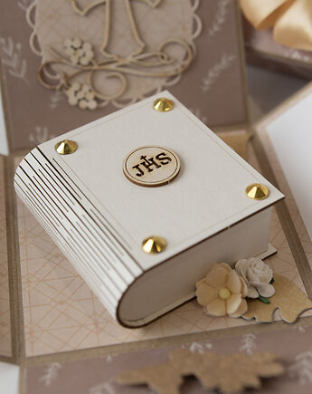 Pamiątka Pierwszej Komunii exploding box kartka 3d, Papiernik