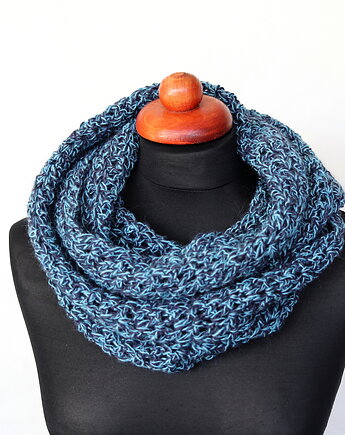 Omotak owijka szalik ażurowy dwukolorowy na szydełku Ania, RękaProduction