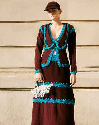 Dzianinowa spódnica z elementami szydełkowanymi, Maja Pilarek