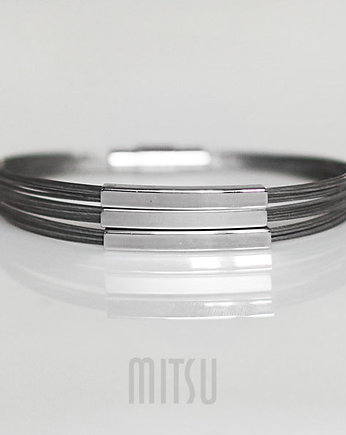 Silver BE JOLLY, Mitsu