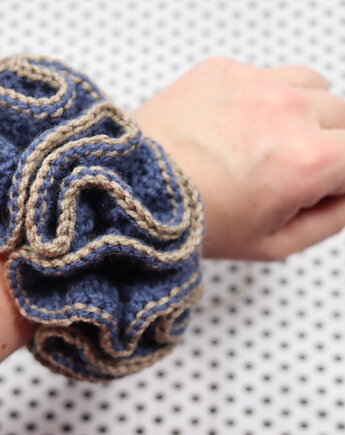 Frotka do włosów scrunchie gumka szydełkowa dwukolorowa Agnes, RękaProduction