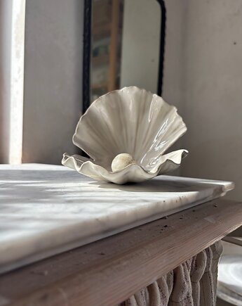 Ceramiczna Muszla Muszelka Skarbiec z Perłą na Biżuterię Perłowa Biała, Maison Fragile