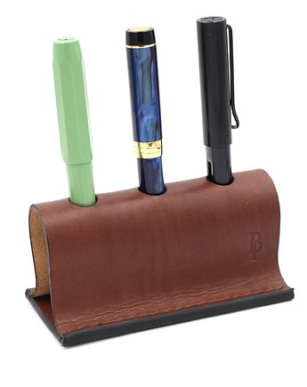 Skórzany stojak na długopisy pióra na biurko ręcznie robiony przybornik, Bartłomiej Popławski