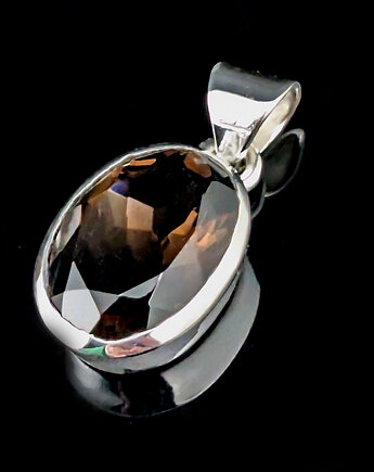 Tajemniczy kwarc dymny, Pracownia Neores