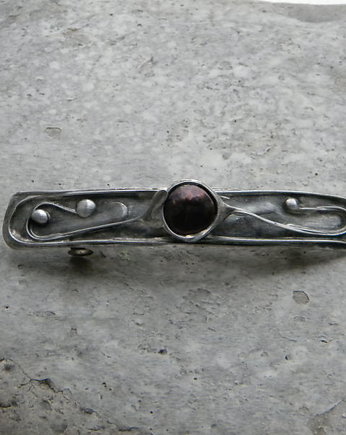 Fioletowa perła -  klamra, Beata Trotter