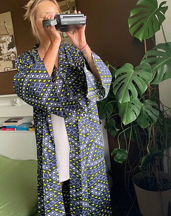 Szare kimono w limonkowe krople, Pintera