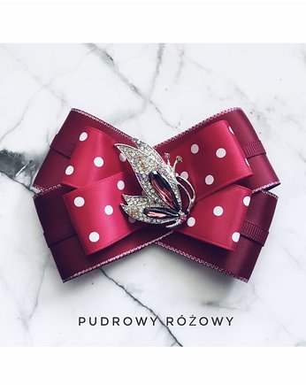 Brosza  Bordo w kropki Z Motylem, Pudrowy Różowy