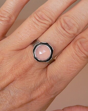 Pierścionek - różowy agat  w falbankach-, Emilia Woźniak