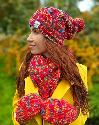 Czapka na zimę SMILE MERINO 50% ,,Czerwienie", Brain Inside