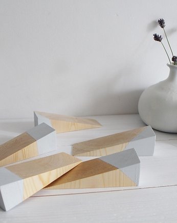 FIN sosnowy doorstoper, MANUFAKTURA MILO