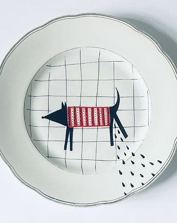 Pies  w swetrze, arent plates