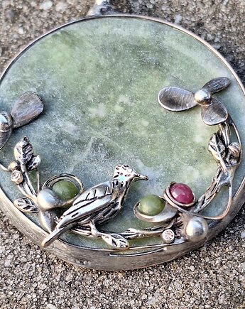 Ptak w ogródku - wisiorek, po drugiej stronie lustra