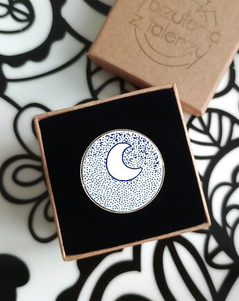Pierścionek z księżycem, biżuteria z talerzy