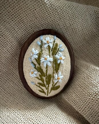 Ręcznie haftowana broszka "Niezapominajki", ReinerArt