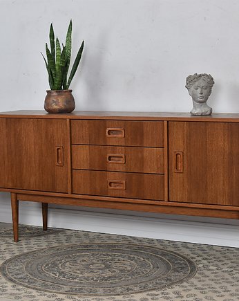 Komoda Delan, Pastform Furniture