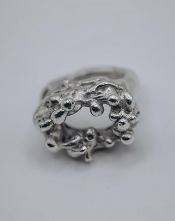 ROMEO sygnet KISS srebrny, POLA ZAG