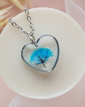 Naszyjnik serduszko z gipsówką, Jaskółcze ziele handmade 