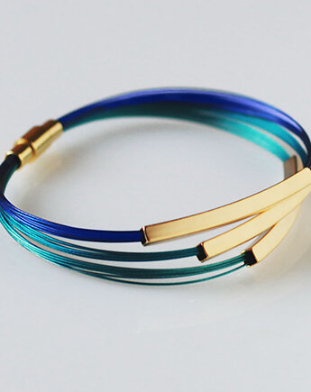 Sea Story v Gold, Mitsu