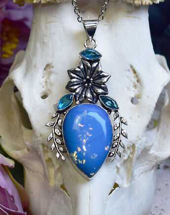 Miedziany posrebrzany roślinny wisiorek z opalem dubletowym i topazami, Spirit Of Copper