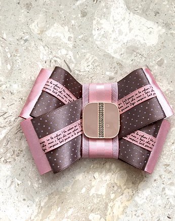 Brosza  Cappucino z różem New, Pudrowy Różowy