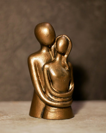 Rzeźba z gipsu, Zakochani, oliwkowe złoto, wys. 11,5 cm, JBJart Justyna Jaszke