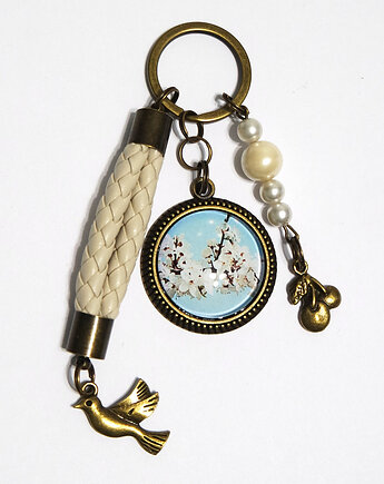 Breloczek - Kwitnąca wiśnia, rzemień, yenoo