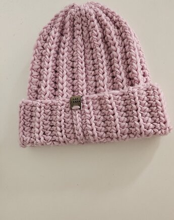 Różowa czapka wełniana, Las i Łąka