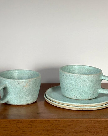 Filiżanki seledynowe, Pracownia wspólna