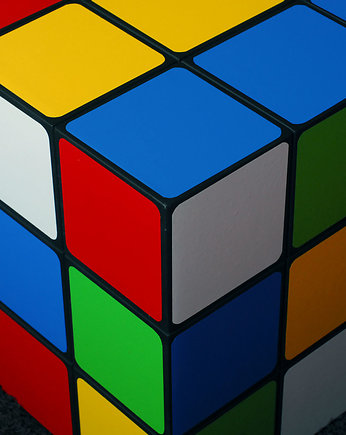 Rubik stolik, Pompon Design