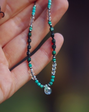 Naszyjnik TEARDROP z Labradorytem, Turkusem, Chryzokolą i Kryształem górskim, Myshen Ya Shop