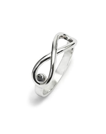 Infinity - Srebrny pierścionek z czarnym onyksem, Kuźnia Srebra