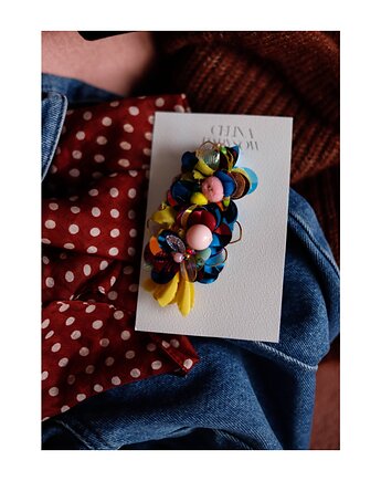 Cekinowa broszka, Celina Parysów