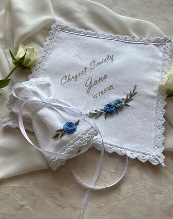 Haftowana szatka z okazji Chrztu świętego, haft. made