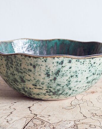 Misa nakrapiana, studnia ceramiczna