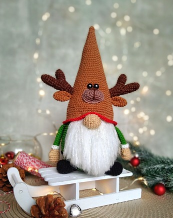 Skrzat w czapce renifera, Krasnal świąteczny, Skrzat do  dekoracji, EcoToysByNastya