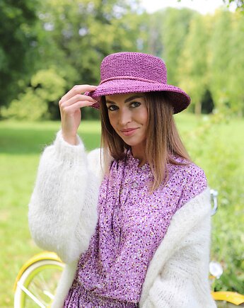 Kapelusz Lena, rafia 100%, winogronowy, handmade, rozmiar 56, Sirka Handmade