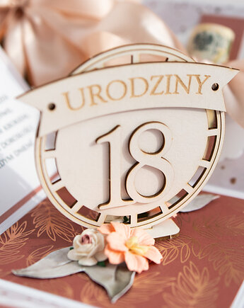 18 urodziny, exploding box, kartka 3d osiemnastka, Papiernik