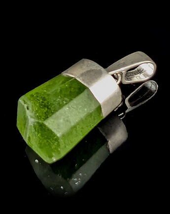 Bliżej wiosny- z oliwinem, Pracownia Neores