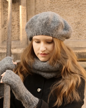 Klasyczny beret z antenką z wełny alpaki ciemnoszary, Holy Alpaca Knit