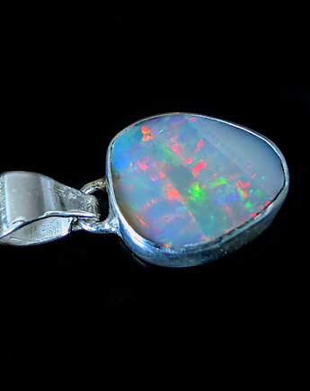 Surowy opal, Pracownia Neores