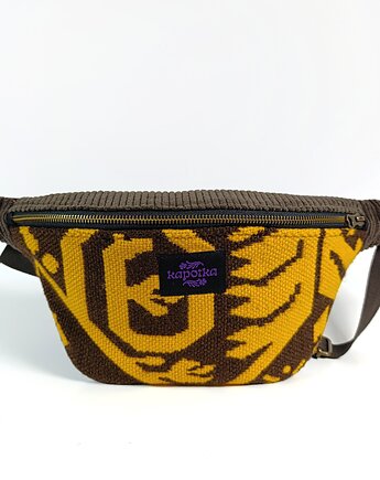 Żółto - brązowa nerka z ludowej tkaniny - większa, kapotka