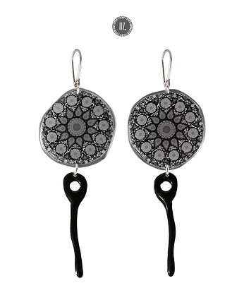Kolczyki srebrne Grey Mandala - długie z żywicą, Olga Zielińska
