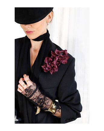 Jedwabny zestaw broszek, Celina Parysów