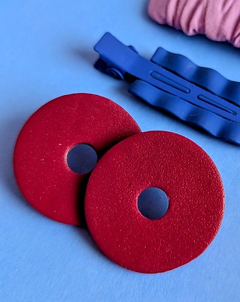 Kolczyki koła bordo, Strabirabi